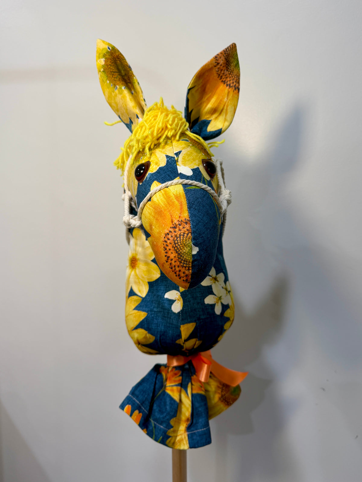 Hobby Horse - Sunny